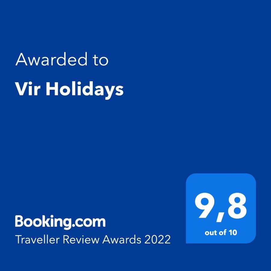 Vir Holidays מראה חיצוני תמונה